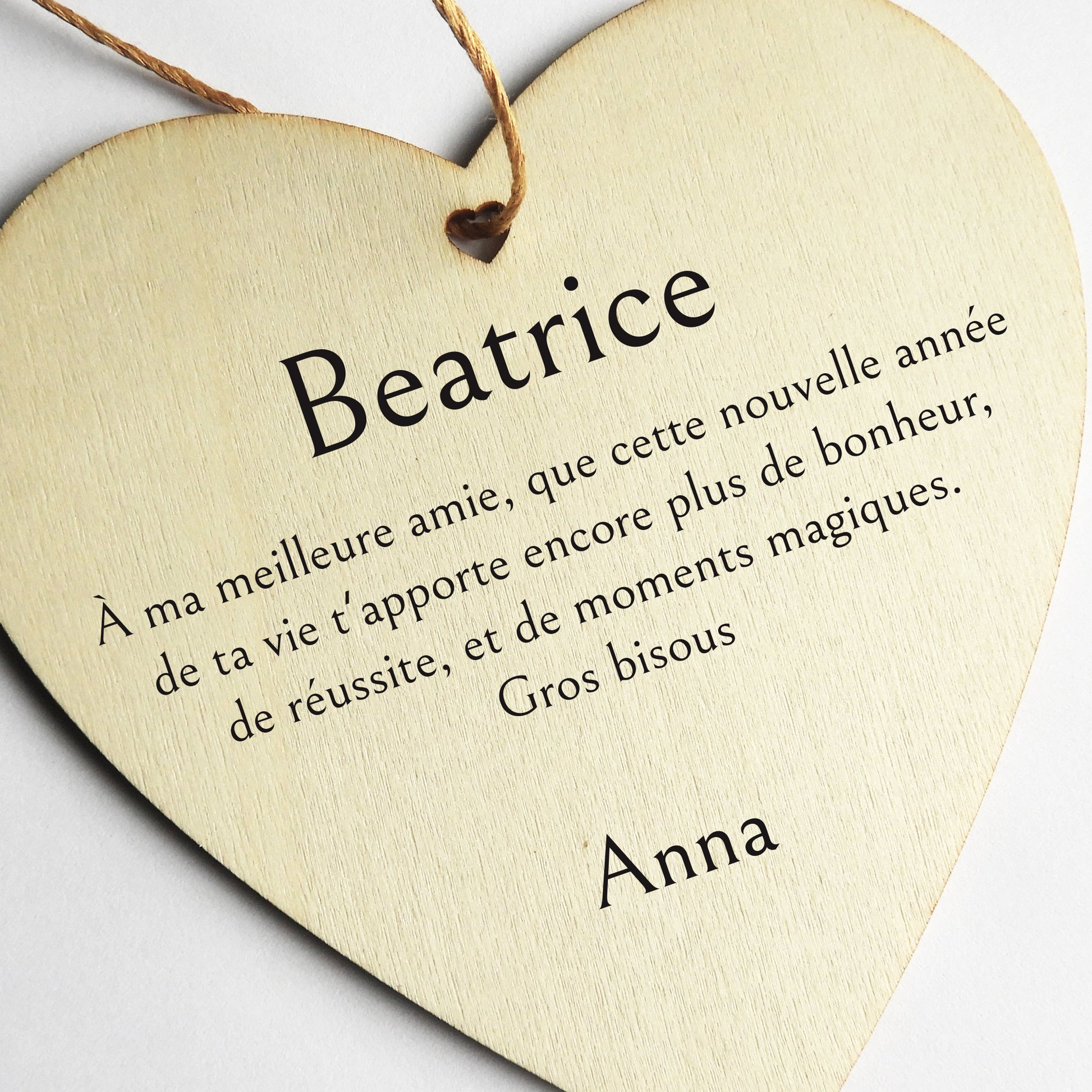 cadeau cœur en bois personnalisé