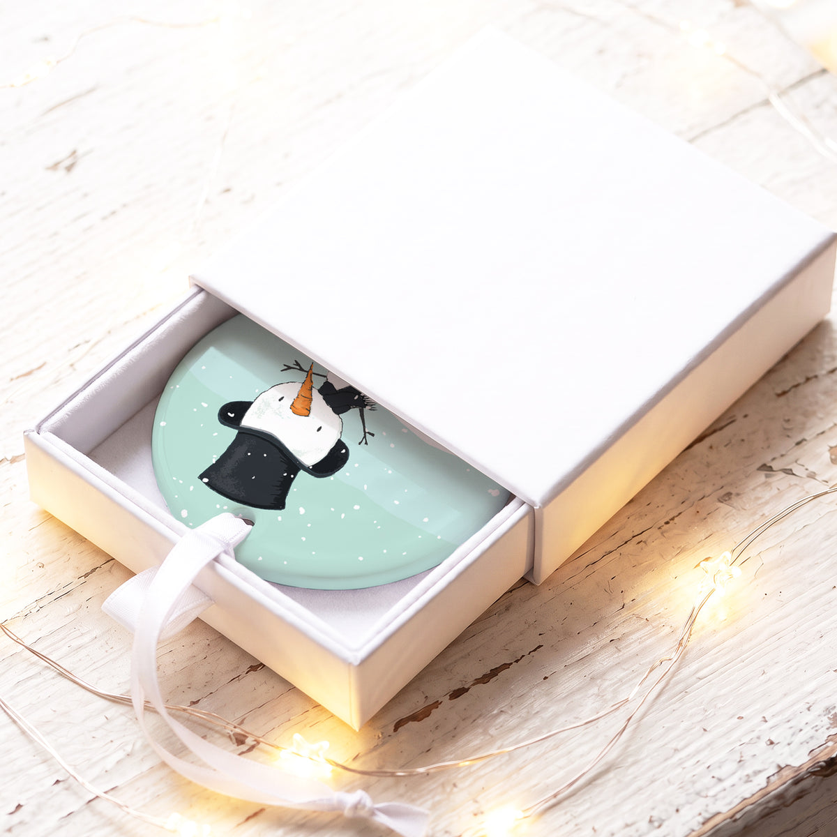 Décoration de Noël personnalisée bonhomme de neige dans sa boîte cadeau